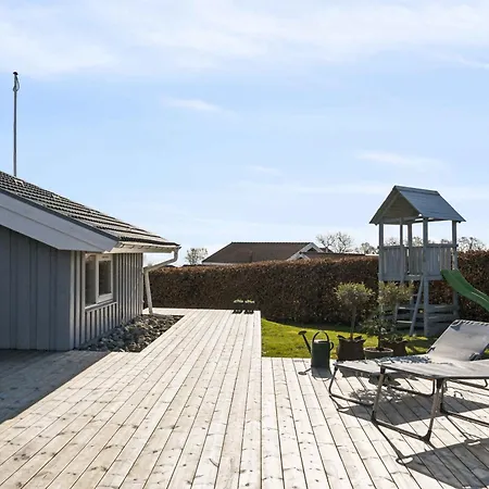 Holiday home Lovely Summer House With Sea View *