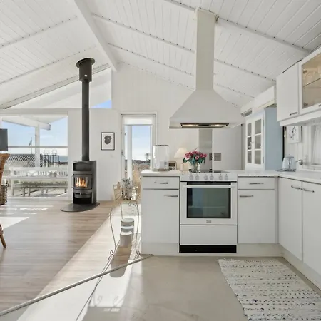 Holiday home Lovely Summer House With Sea View *