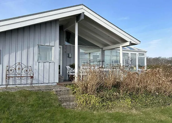 Lovely Summer House With Sea View Сasa de vacaciones *