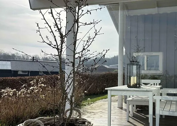 Lovely Summer House With Sea View