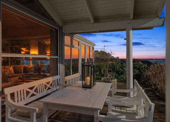 Сasa de vacaciones Lovely Summer House With Sea View *