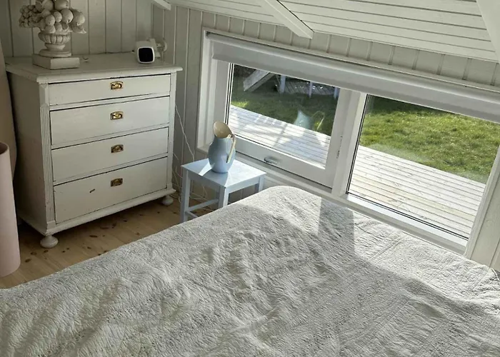 Lovely Summer House With Sea View