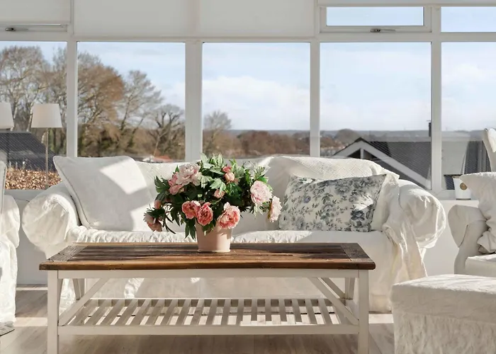 Lovely Summer House With Sea View Сasa de vacaciones *